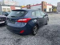Gebraucht Hyundai i30 Trend 110 PS (80 kW) 2017 Blau Kombi