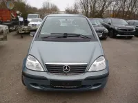 Gebraucht Mercedes A140 Classic 82 PS (60 kW) 2003 Blau Limousine