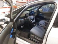 Gebraucht VW ID.3 Pro 150 kW (204 PS) 2023 Weiss Kleinwagen