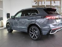 Gebraucht VW Tiguan Sound 150 PS (110 kW) 2024 Grau (delfingrau metallic) SUV