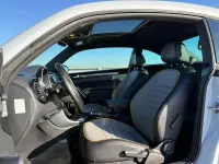 Gebraucht VW Beetle Dune 150 PS (110 kW) 2018 Weiß Kleinwagen