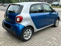 Używany Smart ForFour 71 KM (52 kW) 2016 Niebieski Hatchback