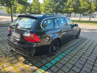 Gebraucht BMW 325 Comfort Edition 218 PS (160 kW) 2006 Schwarz Kombi