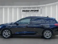 Gebraucht Ford Focus ST-Line X 125 PS (91 kW) 2023 Schwarz Kombi
