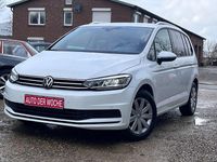 Gebraucht VW Touran Active 150 PS (110 kW) 2022 Weiß Van / Kleinbus