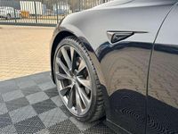 Gebraucht Tesla Model S 386 kW (525 PS) 2018 Obsidian black metallic Kleinwagen