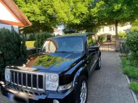 Gebraucht Jeep Commander Limited 218 PS (160 kW) 2009 Schwarz SUV
