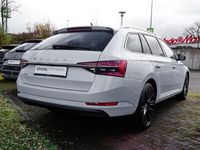 Gebraucht Skoda Superb Style 150 PS (110 kW) 2024 Moonweiss metallic Kombi