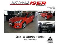 Gebraucht Hyundai i20 Pure 75 PS (55 kW) 2020 Rot metallic Limousine