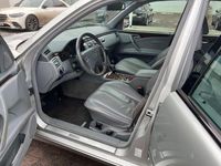 Gebraucht Mercedes E270 Elegance 170 PS (125 kW) 2002 Silber Limousine