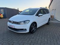 Gebraucht VW Touran Highline 150 PS (110 kW) 2018 Weiß Van / Kleinbus