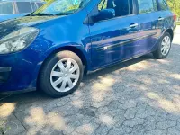 Gebraucht Renault Clio 75 PS (55 kW) 2009 Blau Kombi