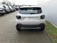 Neu Jeep Avenger Altitude 101 PS (74 kW) 2025 Grau SUV