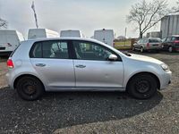Gebraucht VW Golf VI 105 PS (77 kW) 2012 Silber Kleinwagen