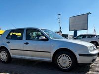 Usata VW Golf IV 75 CV (55 kW) 2003 Argento Berlina