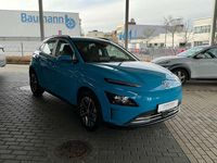 Gebraucht Hyundai Kona Select 100 kW (136 PS) 2023 Dive in jeju / sol SUV