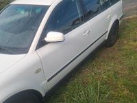 Gebraucht VW Passat 115 PS (84 kW) 1999 Weiß Kombi