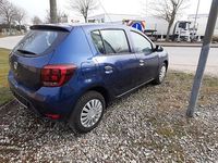 Używany Dacia Sandero 73 KM (53 kW) 2018 Niebieski Hatchback