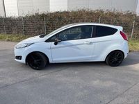 Gebraucht Ford Fiesta SYNC Edition 80 PS (58 kW) 2015 Weiß Kleinwagen