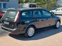 Gebraucht Ford Focus 116 PS (85 kW) 2010 Schwarz Kombi