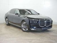 Gebraucht BMW i7 400 kW (544 PS) 2025 Carbonschwarz met. Limousine
