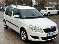 Gebraucht Skoda Roomster Family 86 PS (63 kW) 2012 Weiß Van / Kleinbus