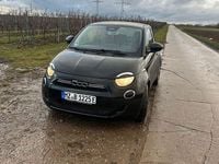 Gebraucht Fiat 500e La Prima 86 kW (118 PS) 2023 Schwarz Limousine