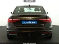 Używany Audi A4 Advanced 204 KM (150 kW) 2023 Czarny Sedan/Limuzyna