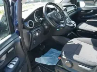 Gebraucht Mercedes V220 Edition 163 PS (119 kW) 2016 Blau Van / Kleinbus