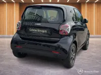 Gebraucht Smart ForTwo Electric Drive Passion 60 kW (82 PS) 2024 Bodypanels in black Coupé