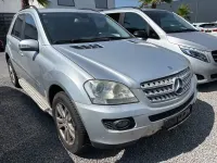 Gebraucht Mercedes ML280 190 PS (139 kW) 2007 Silber SUV