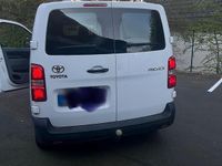 Gebraucht Toyota Proace 120 PS (88 kW) 2018 Weiß Van / Kleinbus