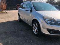 Gebraucht Opel Astra 105 PS (77 kW) 2005 Kombi