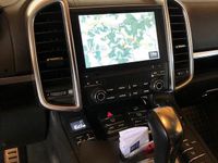 Second-hand Porsche Cayenne S 385 CP (283 kW) 2017 Negru SUV