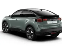 Neu Citroën C4 145 PS (106 kW) 2026 Manhattan grün Limousine
