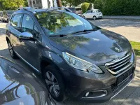 Gebraucht Peugeot 2008 Allure 120 PS (88 kW) 2014 Gris platinium SUV