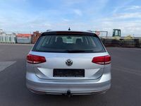 Gebraucht VW Passat Trendline 150 PS (110 kW) 2019 Silber Kombi