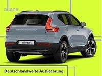 Neu Volvo XC40 Core 163 PS (119 kW) 2025 Grau (vapour grey) SUV