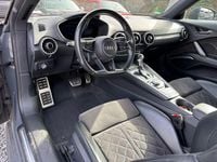 Gebraucht Audi TT Comfort 184 PS (135 kW) 2017 Grau Coupé