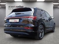 Gebraucht Audi Q4 e-tron S-Line 150 kW (204 PS) 2022 Mythosschwarz metallic SUV