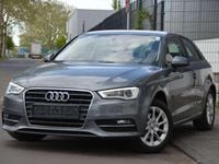 Gebraucht Audi A3 Attraction 150 PS (110 kW) 2014 Monsungrau metallic Kleinwagen