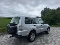 Gebraucht Mitsubishi Pajero Invite 170 PS (125 kW) 2008 Silber SUV