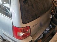 Gebraucht VW Passat 131 PS (96 kW) 2002 Grau Kombi