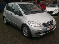 Gebraucht Mercedes A150 95 PS (69 kW) 2008 Himmel blau Limousine