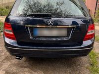 Gebraucht Mercedes C220 190 PS (139 kW) 2012 Blau Kombi