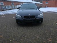 Gebraucht BMW 525 191 PS (140 kW) 2003 Blau Limousine