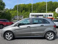 Gebraucht Mercedes B170 116 PS (85 kW) 2005 Grau Van / Kleinbus