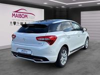 Gebraucht DS Automobiles DS5 120 PS (88 kW) 2016 Lack weiss perlglänzend/metall Kleinwagen