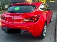 Gebraucht Opel Astra GTC 190 PS (139 kW) 2012 Rot Coupé