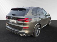 Gebraucht BMW X5 M Sport 489 PS (359 kW) 2025 Manhattan metallic SUV
